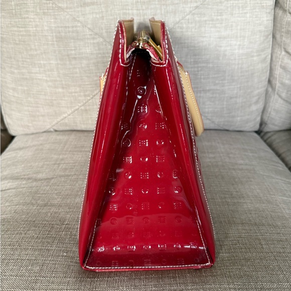 Arcadia Red and Tan Laptop Bag with Glossy Finish - Picture 2 of 6